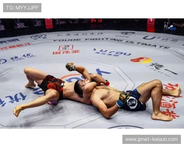 YFU90收官战谢彬、俄木南迦上演“蟒蛇绞之夜”，中方战队4：2胜出